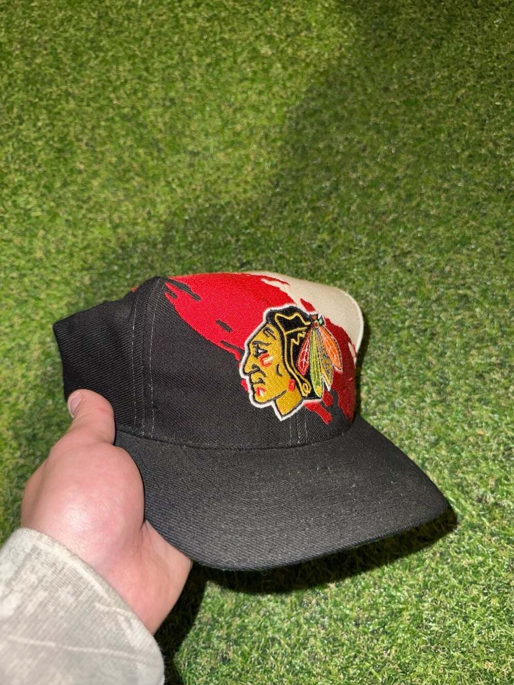Logo Athletic Chicago Blackhawks NHL Splash Snapback Hat